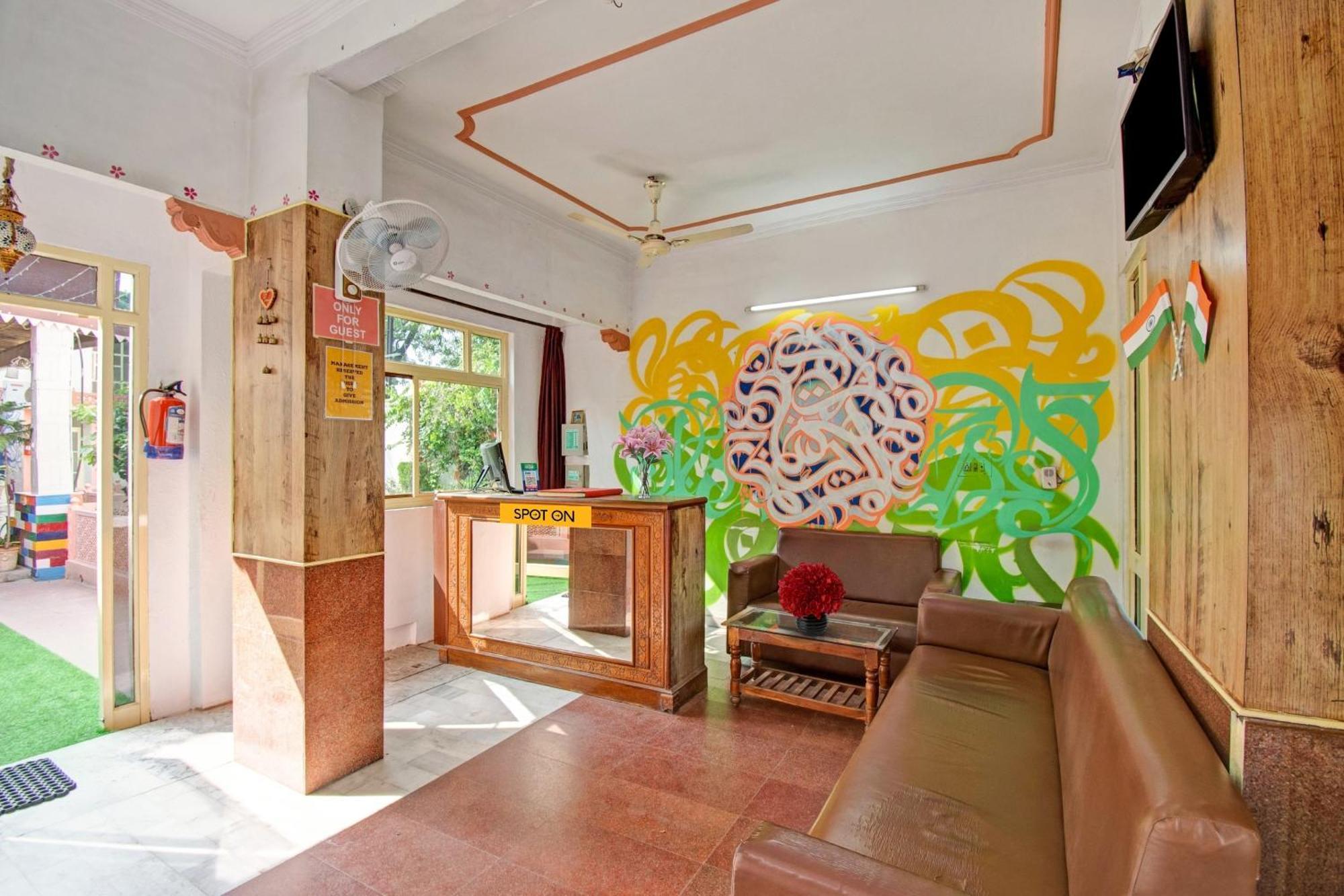 Stephels Hostel Jaipur Bagian luar foto